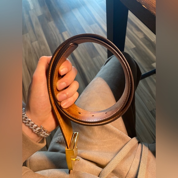 Louis vuitton authentic belt - Picture 2 of 5